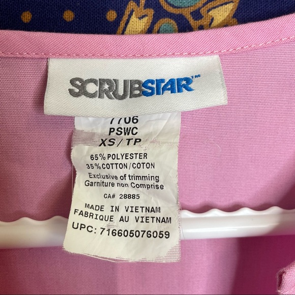 🦋5/20$🦋 bubble gum pink scrubs t-shirt - Picture 3 of 7